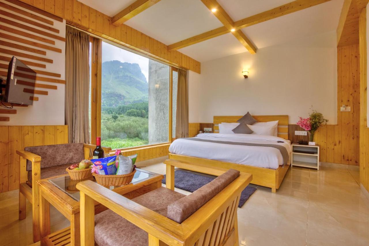 מנאלי La Aero Resort Home In Snow Mountains מראה חיצוני תמונה